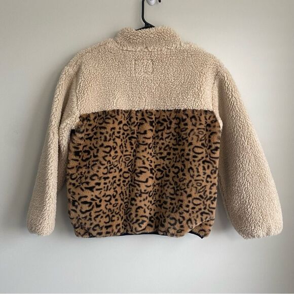 Rails Saga Leopard Print Teddy Quarter-Zip Pullover Jacket - Picture 6 of 8
